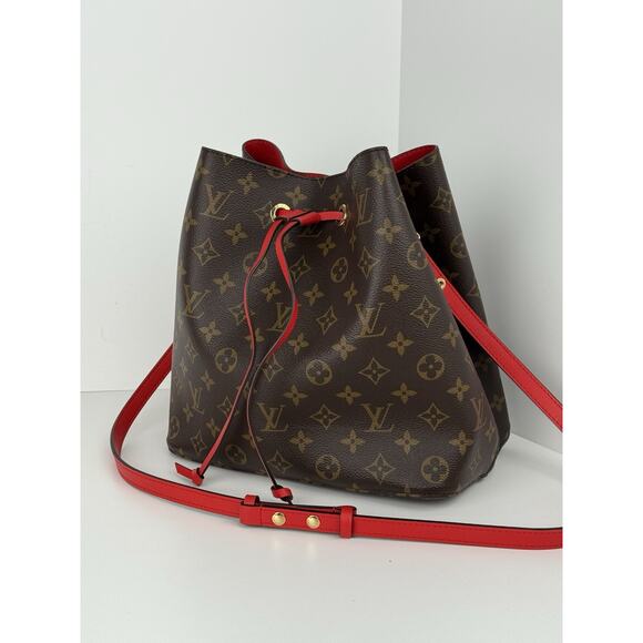 Louis Vuitton NeoNoe Handbag Monogram Canvas MM Women’s Shoulder Bag - Picture 1 of 13
